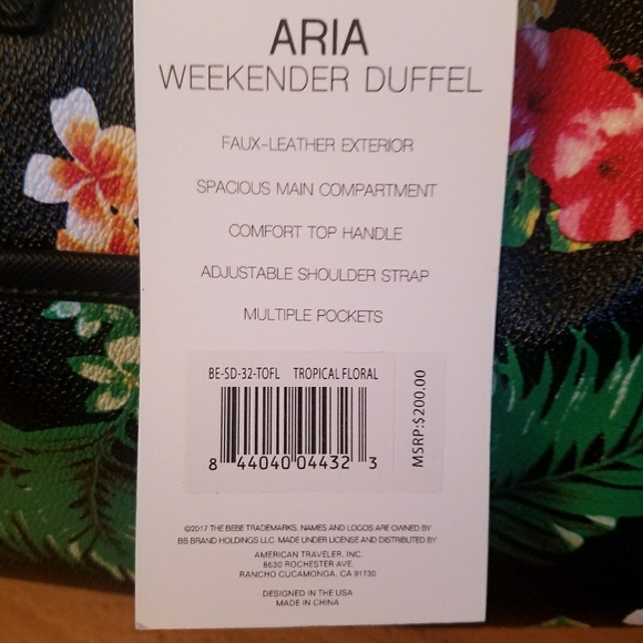 SOLD!BEBE 🌺🌺TROPICAL FLORAL🌺🌺 WEEKENDER DUFFLE - Picture 8 of 8